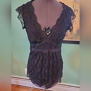 Elegant Black Lace Top By 6 Degrees